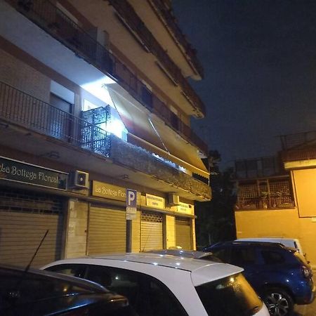 Premium Apartment With Parking Ciampino Exterior photo