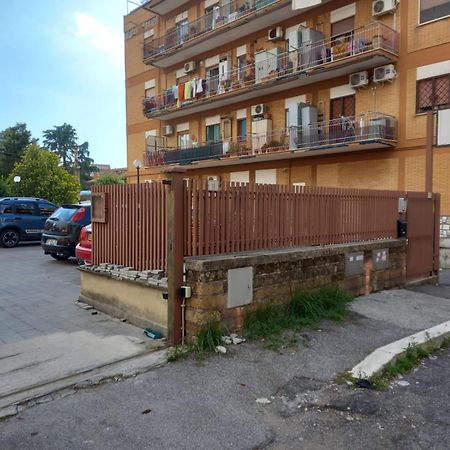 Premium Apartment With Parking Ciampino Exterior photo