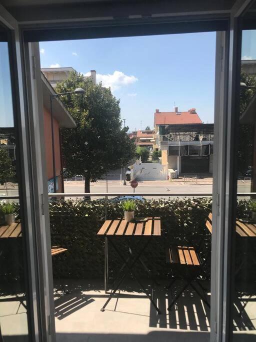 Premium Apartment With Parking Ciampino Exterior photo