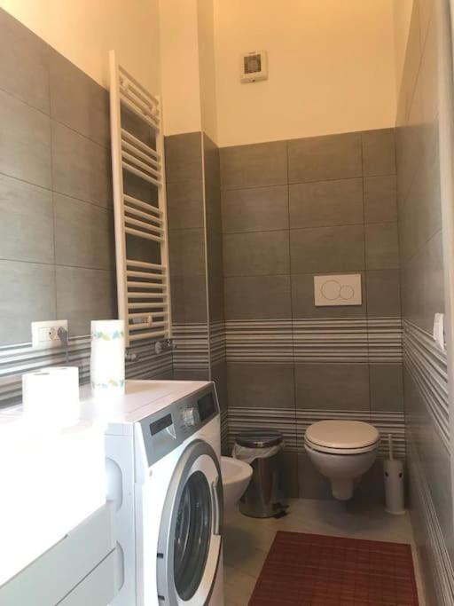Premium Apartment With Parking Ciampino Exterior photo
