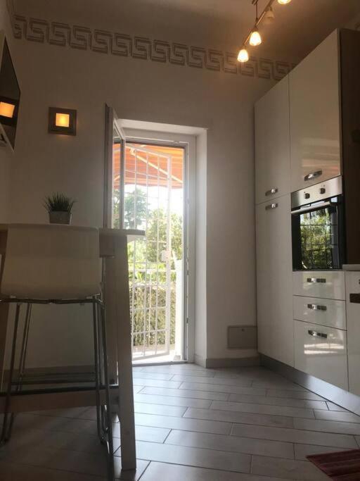 Premium Apartment With Parking Ciampino Exterior photo