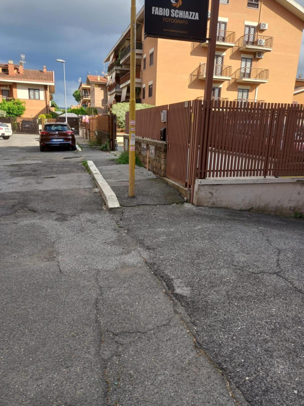Premium Apartment With Parking Ciampino Exterior photo